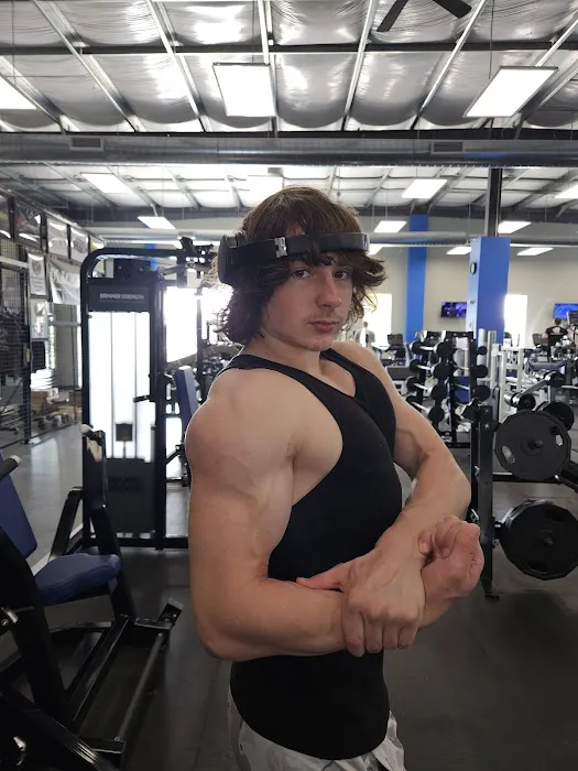 Train Hard Fitness Picture 4