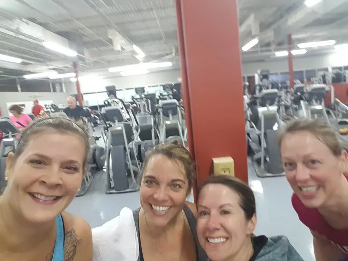 Crunch Fitness - Cicero Picture 5