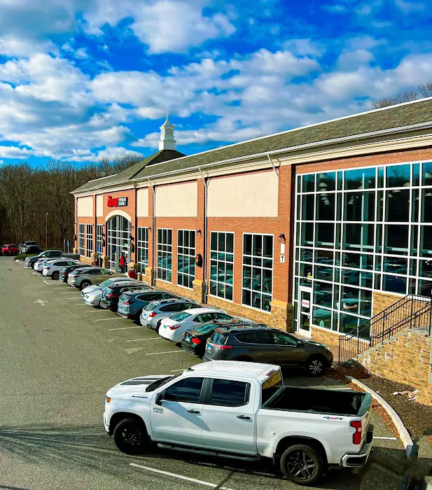 The Edge Fitness Clubs Picture 2