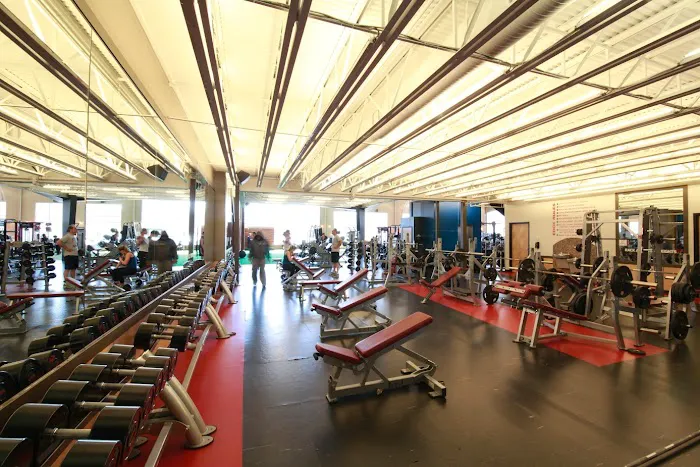 The Edge Fitness Clubs Picture 8