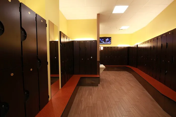 The Edge Fitness Clubs Picture 3