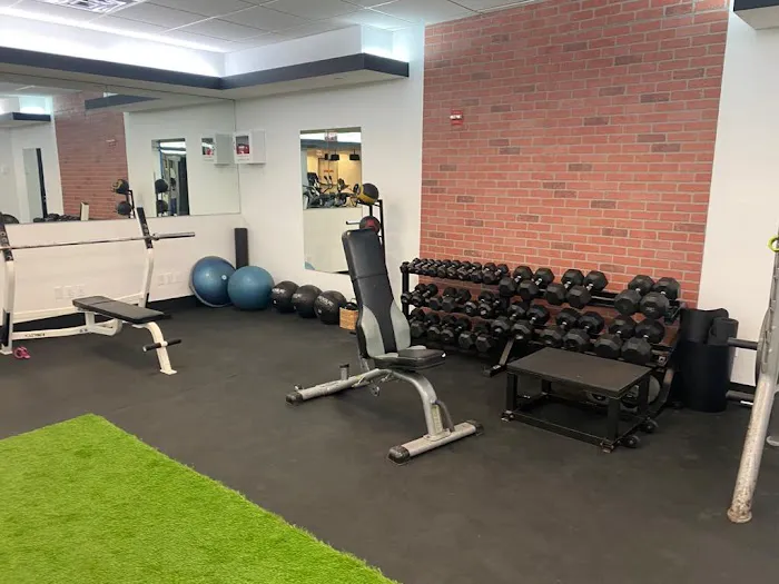 Club At 800 Squash & Fitness Picture 4