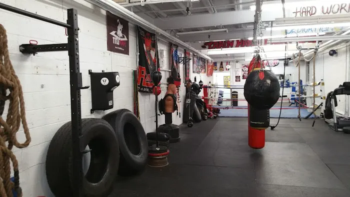 Heavy Hitting Boxing & Fitness Picture 1
