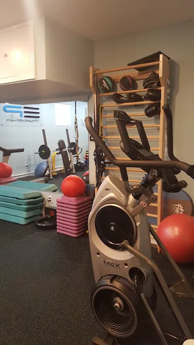 Physical Gym / Personal Trainer Studio Picture 1