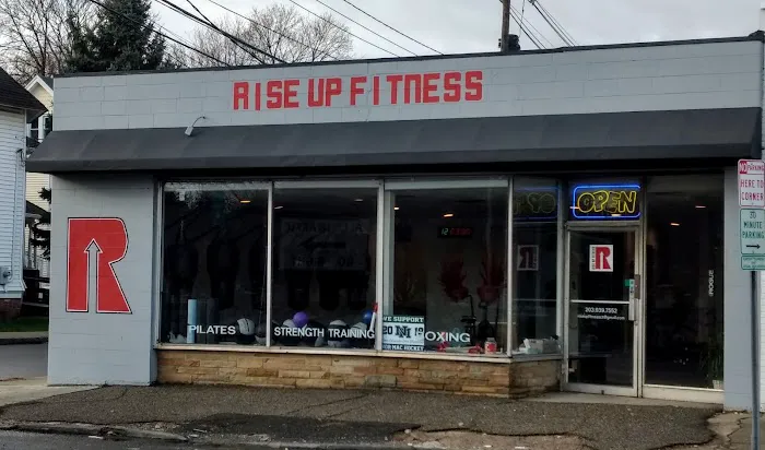 Rise Up Fitness Picture 2