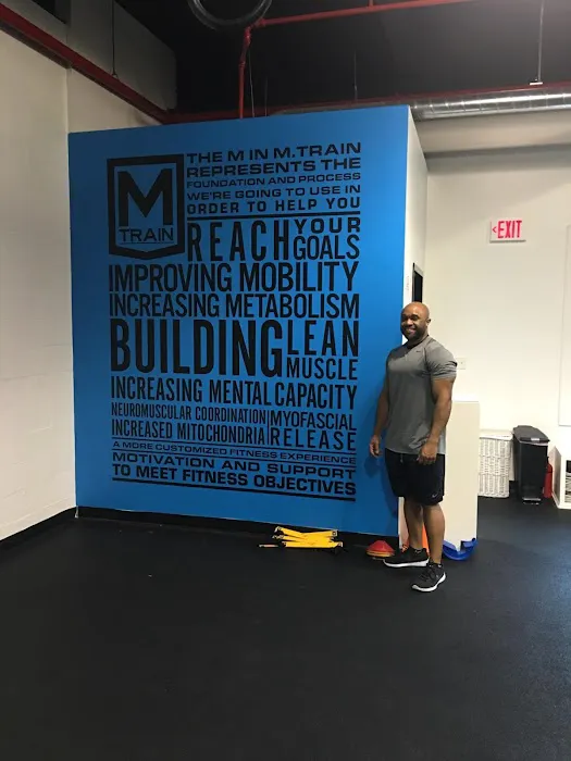 M.Train Studio Picture 10