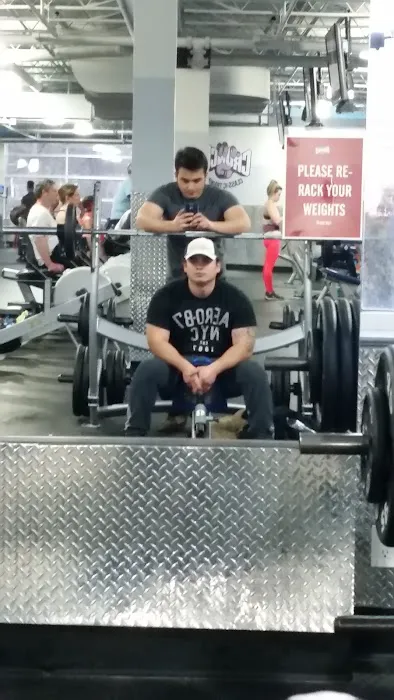 Crunch Fitness - Norwalk Picture 6