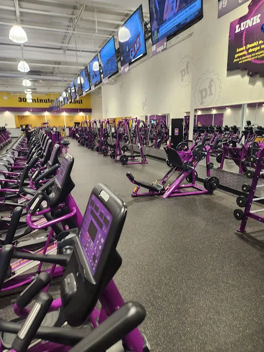 Planet Fitness Picture 5