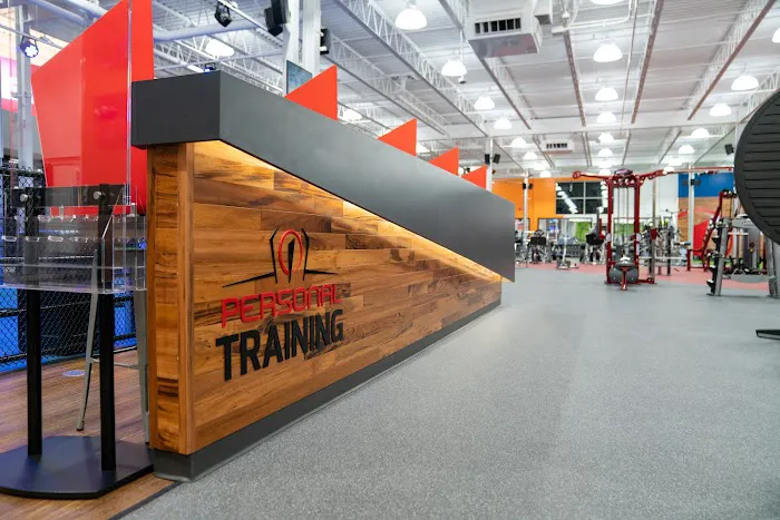 The Edge Fitness Clubs Picture 7