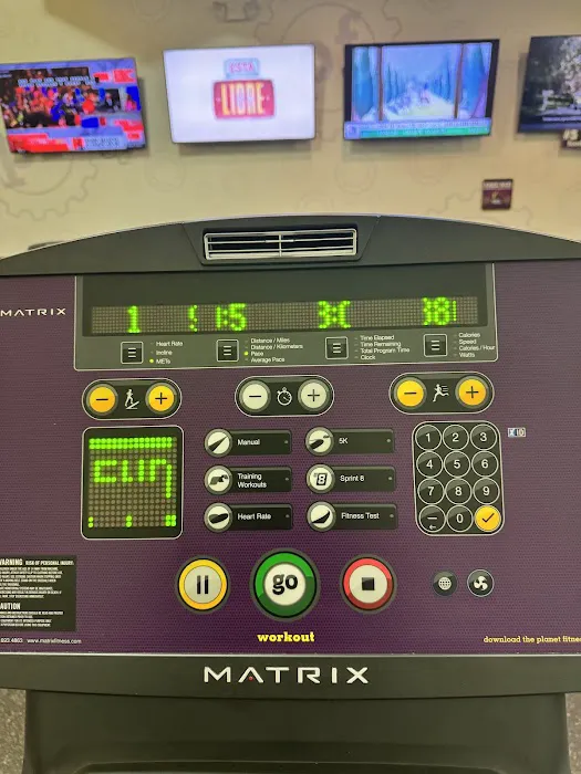 Planet Fitness Picture 2