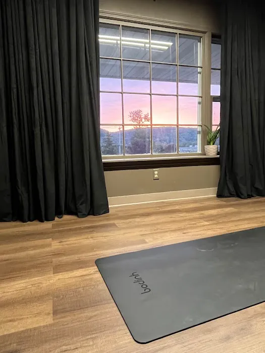 bodinh yoga studio Picture 5