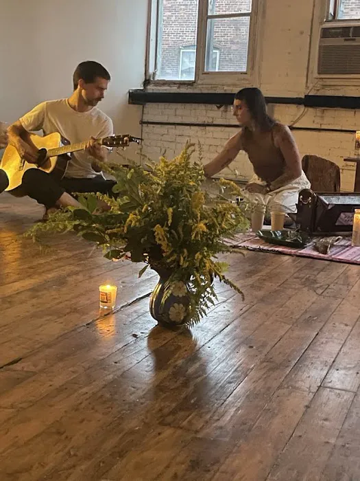 Daya Yoga Shelton Picture 6