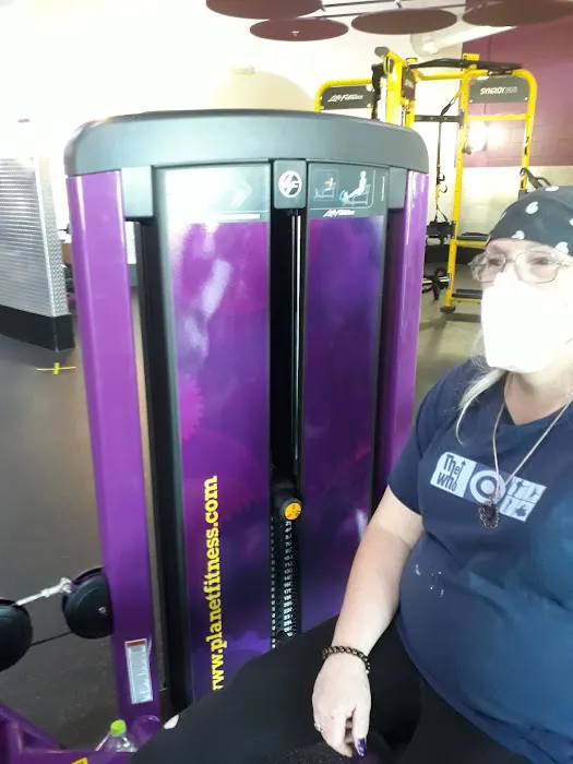 Planet Fitness Picture 5