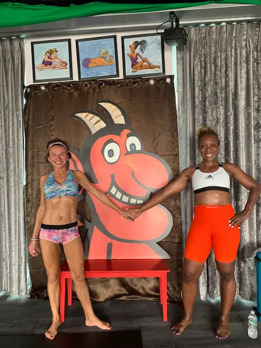 Yoga Hell Brooklyn - Hot Yoga and Hot Pilates Boutique Picture 9