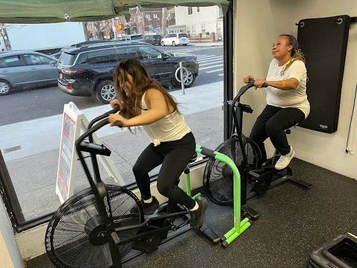 Move U Fitness Picture 9