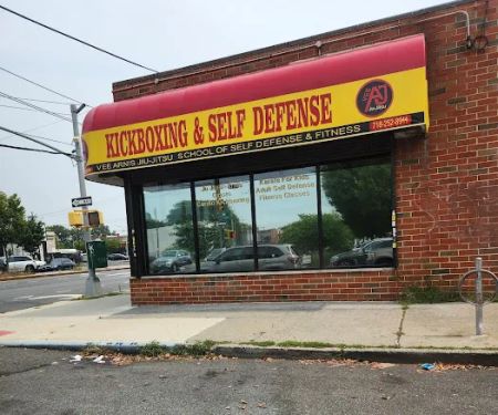 Vaj Kickboxing & Self Defense