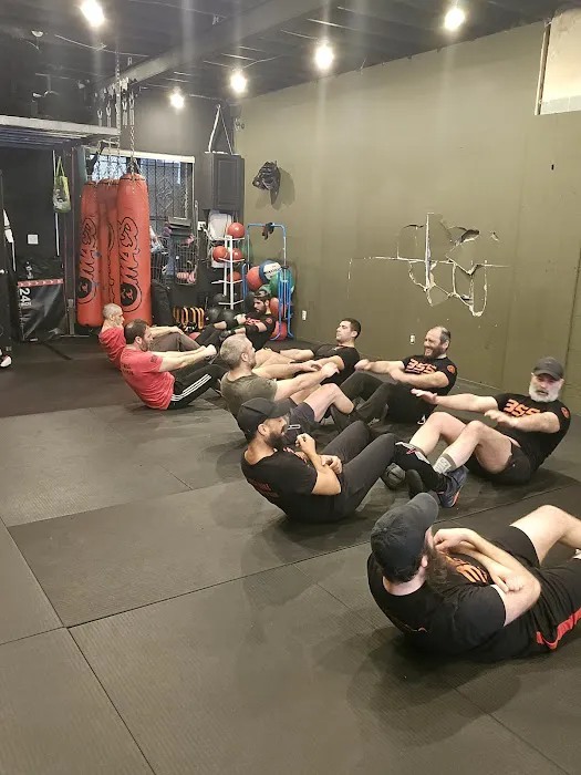 355 Lechatchila Ariber Gym NYC Picture 9