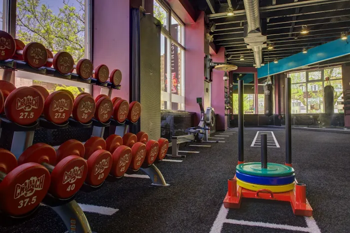 Crunch Fitness - Park Slope Picture 10
