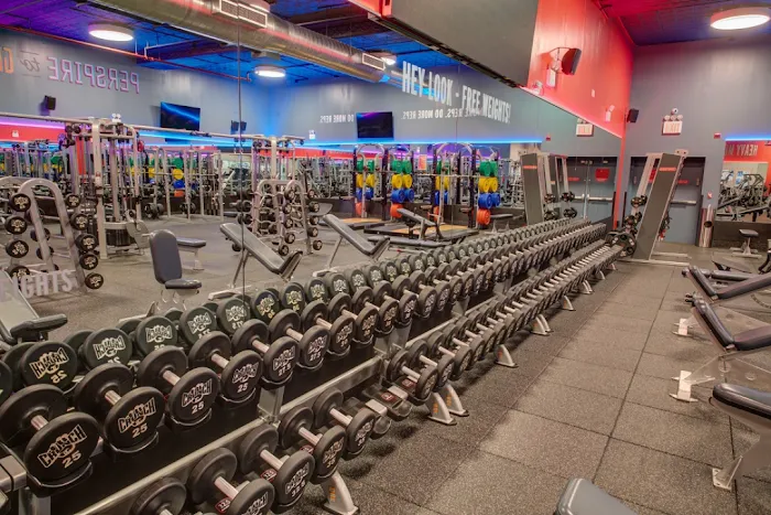 Crunch Fitness - Park Slope Picture 9