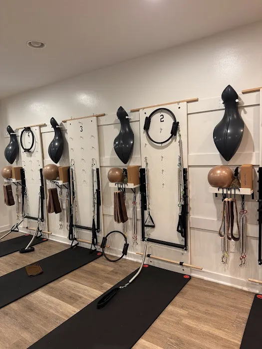 Ken Pilates - Group Fitness Studio Picture 4