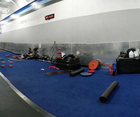 Crunch Fitness - Richmond Glenside