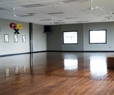 Gold's Gym Westchester Commons
