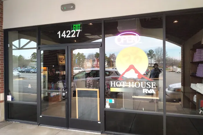 Hot House Yoga Picture 6
