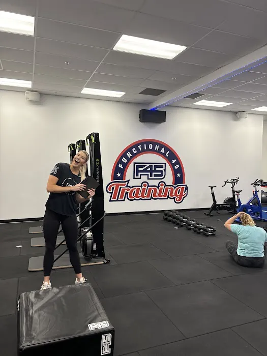 F45 Training Midlothian Picture 5