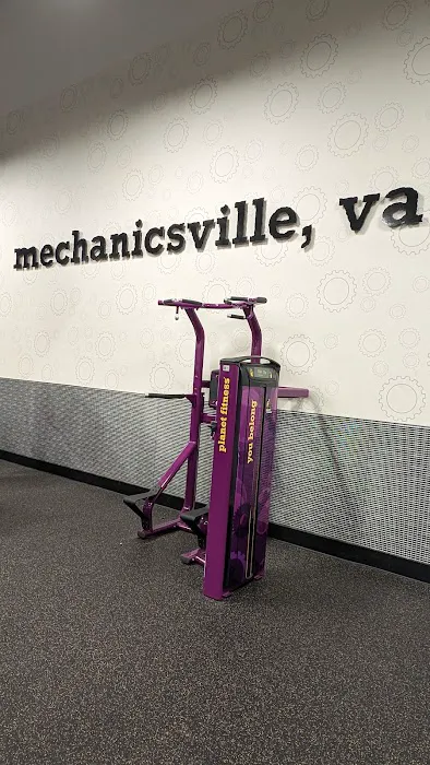 Planet Fitness Picture 9