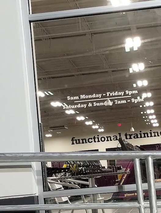 Planet Fitness Picture 8