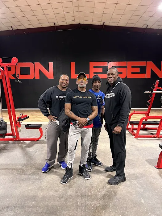 Iron Legend Gym Picture 2