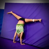 Spotlight Acro and Cheer ico