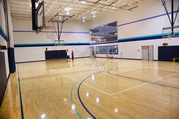 Creekside Fitness & Health Center Picture 3