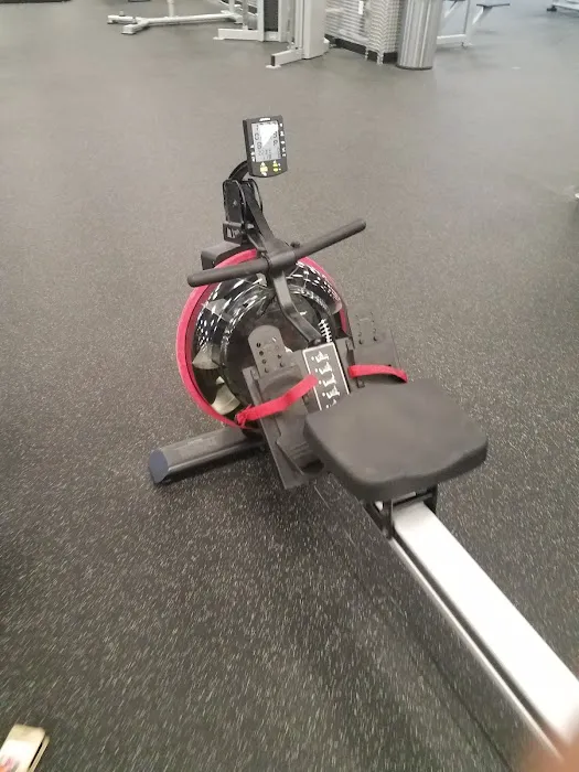 Crunch Fitness Picture 10
