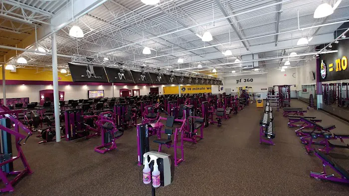 Planet Fitness Picture 9
