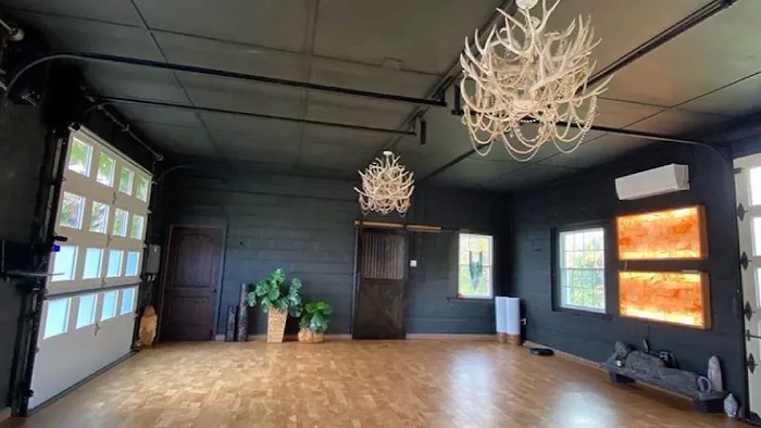 Nature Studio Yoga at Cardea Health Integrative Picture 10