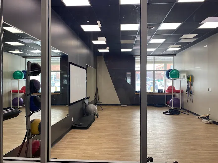 Snap Fitness East Aurora Picture 6