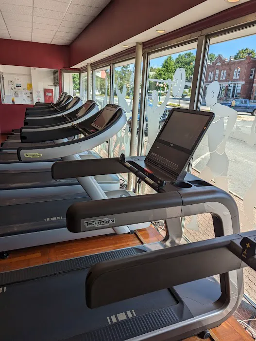 Newport Fitness and Spa Picture 6