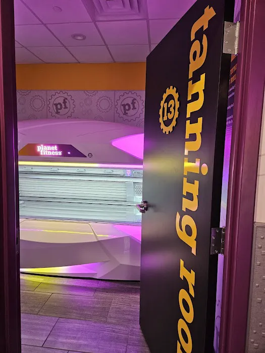 Planet Fitness Picture 2