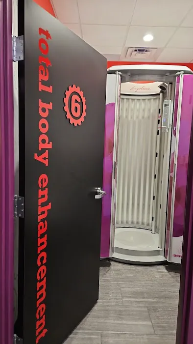Planet Fitness Picture 10