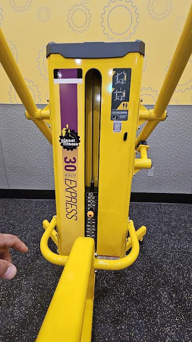 Planet Fitness Picture 9