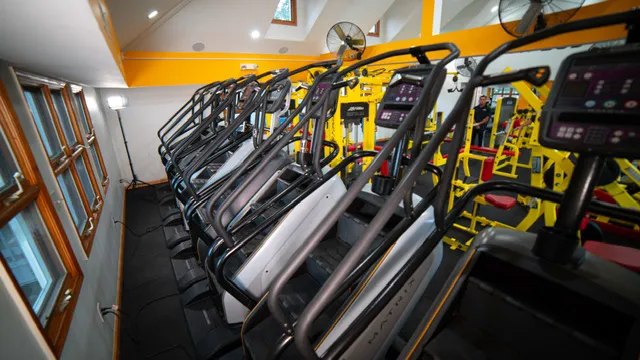 B FIT 369 LLC Picture 1