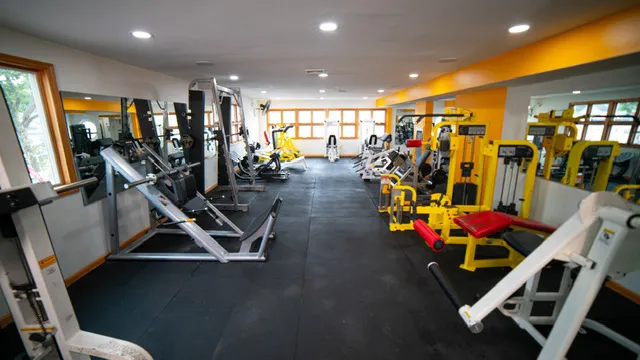 B FIT 369 LLC Picture 9