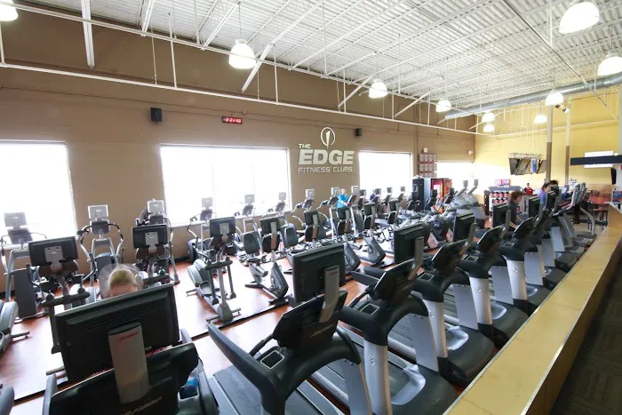 The Edge Fitness Clubs Picture 3