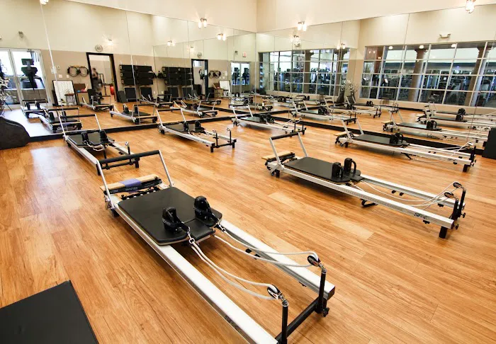 The Edge Fitness Clubs Picture 7