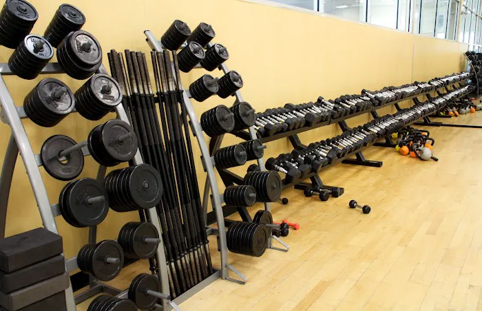 The Edge Fitness Clubs Picture 8