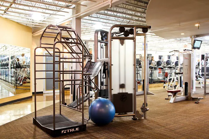 The Edge Fitness Clubs Picture 1