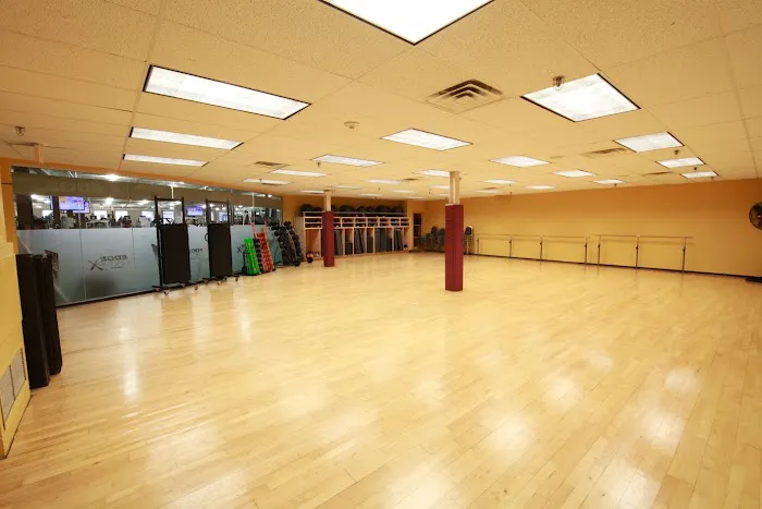 The Edge Fitness Clubs Picture 2