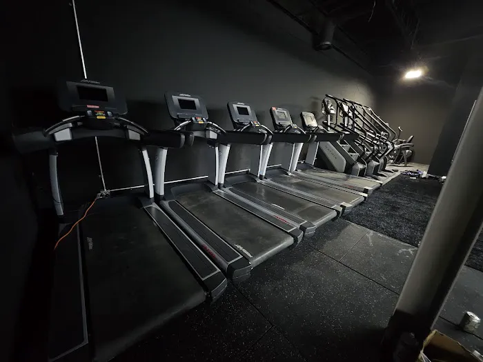Arsens Gym | 24/7 Stamford, Ct Picture 7