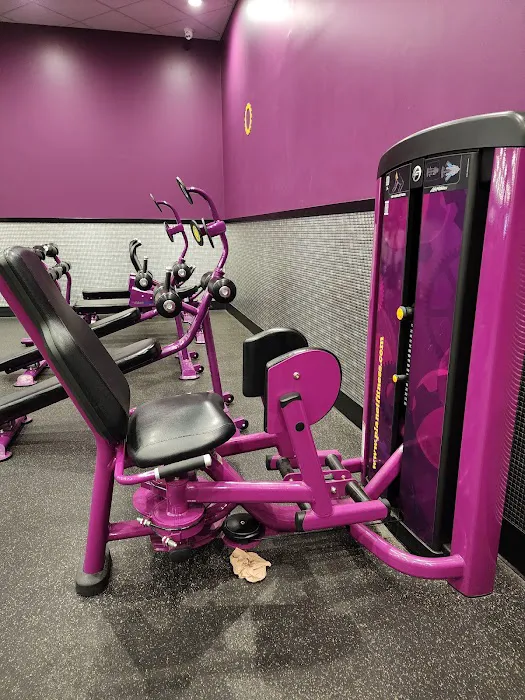 Planet Fitness Picture 7